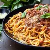  SPAGHETTİ BOLOGNESE